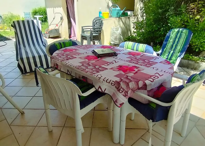 T1 bis indépendant dans maison individuelle
