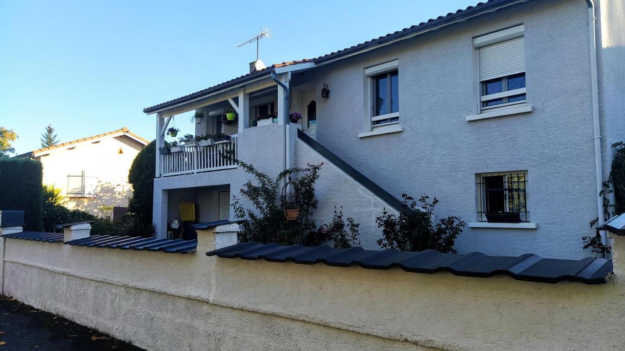 Appartement T1 Bis Indépendant Dans Maison Individuelle *